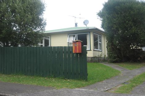 Photo of property in 16 Porter Place, Paekakariki, 5034