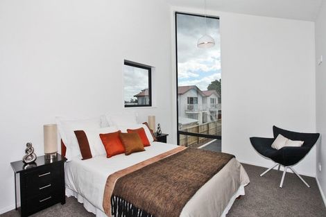 Photo of property in 1/61 Osborne Street, Waltham, Christchurch, 8011