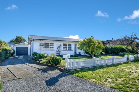 Photo of property in 2 Suter Street, Stoke, Nelson, 7011