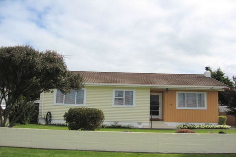 Photo of property in 26 Hadfield Crescent, College Estate, Whanganui, 4500