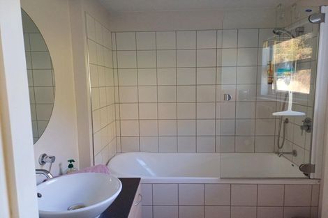 Photo of property in Latitude 41, 42/269 Wakefield Quay, Stepneyville, Nelson, 7010