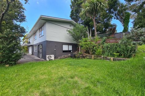 Photo of property in 39 Tamahere Drive, Glenfield, Auckland, 0629
