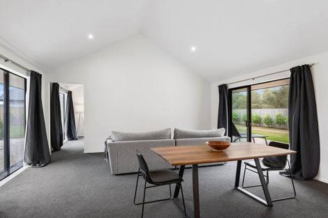 Photo of property in 12b Wykes Place, Amberley, 7410