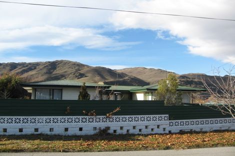 Photo of property in 18 Achil Street, Cromwell, 9310