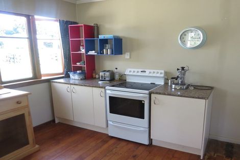 Photo of property in 420 Dunrobin Road, Fuchsia Creek, Oamaru, 9491