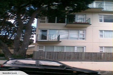 Photo of property in 3/4 Scarborough Terrace, Mount Victoria, Wellington, 6011