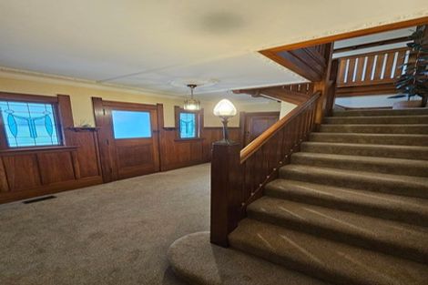 Photo of property in 6 Ridge Lane, New Plymouth, 4310