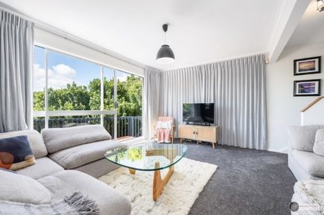 Photo of property in 4f Banksia Grove, Maungaraki, Lower Hutt, 5010