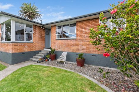 Photo of property in 14 Naumai Place, Spotswood, New Plymouth, 4310