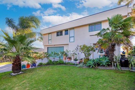 Photo of property in 2 Rurima Rise, Coastlands, Whakatane, 3120