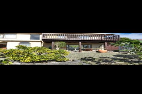 Photo of property in 13 Robin Lane, Browns Bay, Auckland, 0630