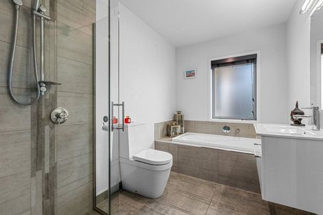 Photo of property in 32 Dunlops Crescent, Marshland, Christchurch, 8083