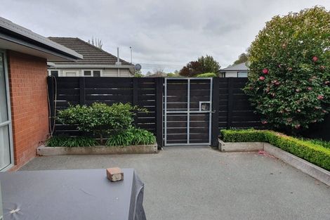 Photo of property in 398a Ilam Road, Bryndwr, Christchurch, 8053