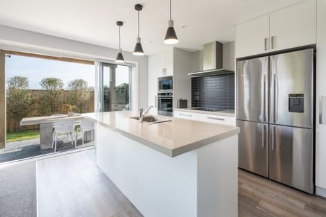 Photo of property in 66 Huka Heights Drive, Rangatira Park, Taupo, 3330