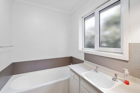 Photo of property in 22 Steadman Road, Broomfield, Christchurch, 8042