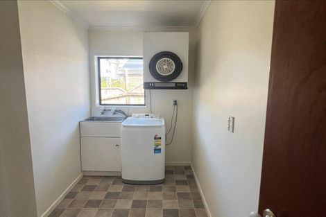 Photo of property in 4 Norfolk Drive, Otamatea, Whanganui, 4500