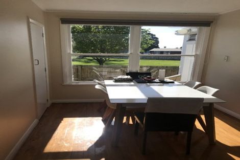 Photo of property in 56 Torino Street, Point England, Auckland, 1072