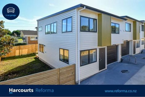 Photo of property in 2/61 East Street, Papakura, 2110