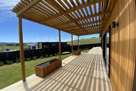 Photo of property in 79 Omahina Street, Raglan, 3225