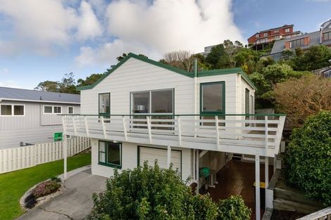 Photo of property in 15 Nagpur Terrace, Broadmeadows, Wellington, 6035