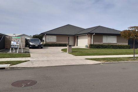 Photo of property in 33 Whakatomo Place, Havelock North, 4130