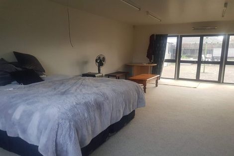 Photo of property in 55 Lowry Avenue, Redwood, Christchurch, 8051