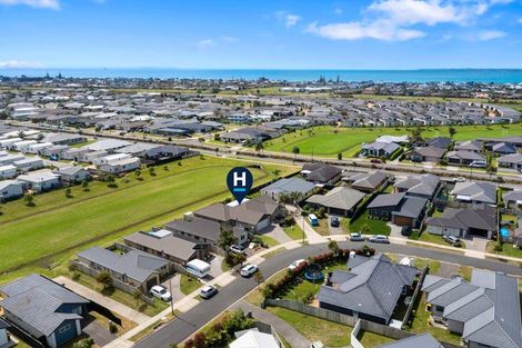 Photo of property in 30 Cupples Street, Papamoa Beach, Papamoa, 3118