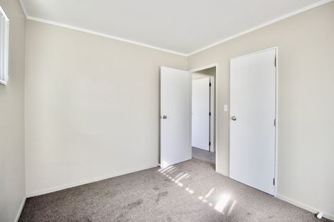 Photo of property in 49 Dungarvon Place, Clendon Park, Auckland, 2103