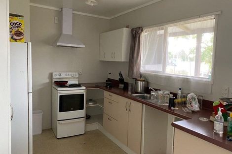 Photo of property in 12 Te Kauwhata Road, Te Kauwhata, 3710