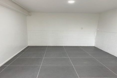 Photo of property in 1/17 Powrie Street, Glenfield, Auckland, 0629