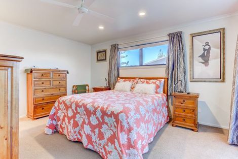 Photo of property in 11a Ashton Terrace, Castlecliff, Whanganui, 4501