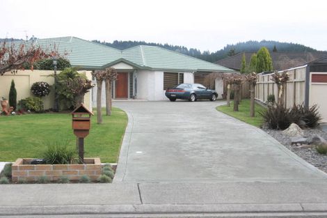 Photo of property in 6 Ennor Place, Greenmeadows, Napier, 4112