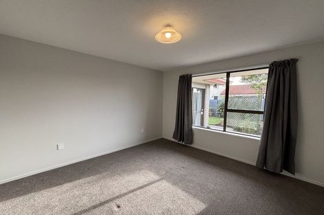 Photo of property in 2/7 Highsted Road, Bishopdale, Christchurch, 8053