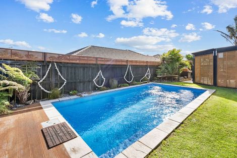 Photo of property in 52 Tamure Place, Ruakaka, 0116