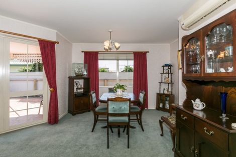 Photo of property in 3/406 Lyndon Road East, Hastings, 4122