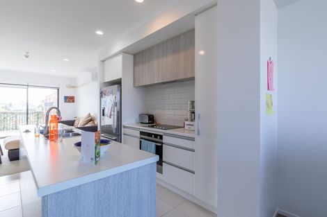 Photo of property in 2b Harakeke Road, Hobsonville, Auckland, 0616