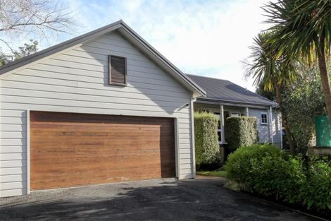 Photo of property in 52a Poplar Grove, Whalers Gate, New Plymouth, 4310