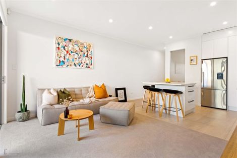 Photo of property in 5/28 Nevill Road, Hobsonville, Auckland, 0616