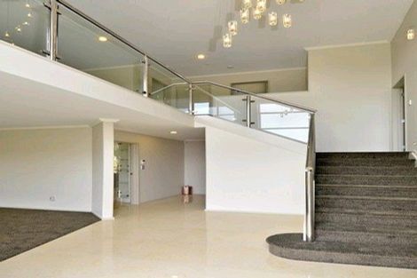 Photo of property in 11 Henriette Place, The Gardens, Auckland, 2105