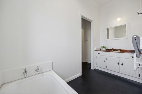 Photo of property in 107 Melbourne Street, South Dunedin, Dunedin, 9012