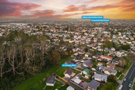 Photo of property in 19 Thornlow Street, Glendene, Auckland, 0602