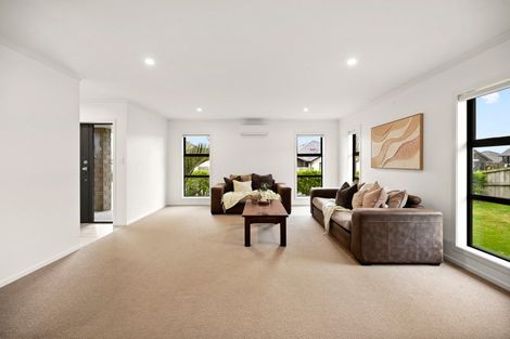 Photo of property in 44 Keston Crescent, Flagstaff, Hamilton, 3210
