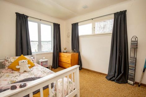 Photo of property in 104 Pipiroa Road, Ngatea, 3503