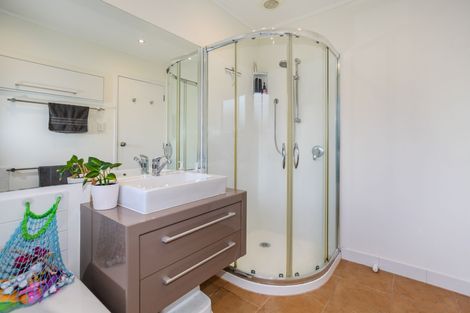 Photo of property in 34a Landscape Road, Pukekohe, 2120