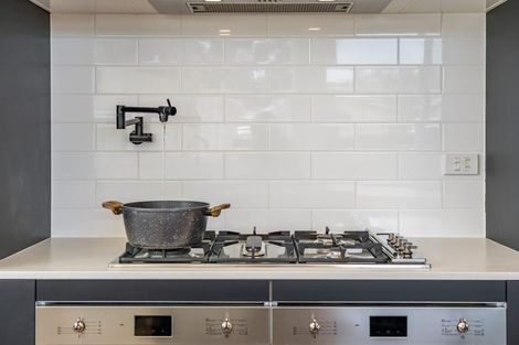 Photo of property in 129 William Street, Petone, Lower Hutt, 5012