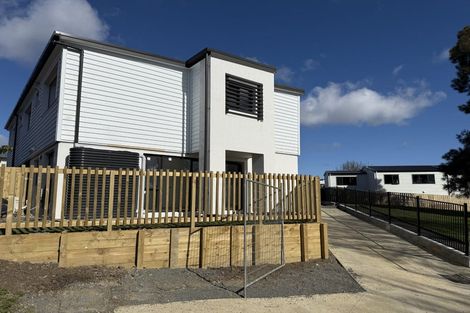 Photo of property in 19c Yeoman Place, Howick, Auckland, 2014
