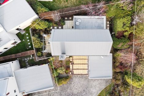 Photo of property in 13 Meadowbrook Place, Wanaka, 9305