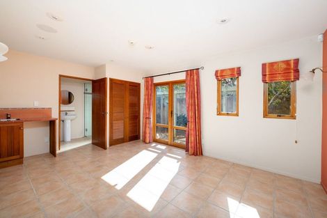 Photo of property in 10 Tau Crescent, Diamond Harbour, 8972