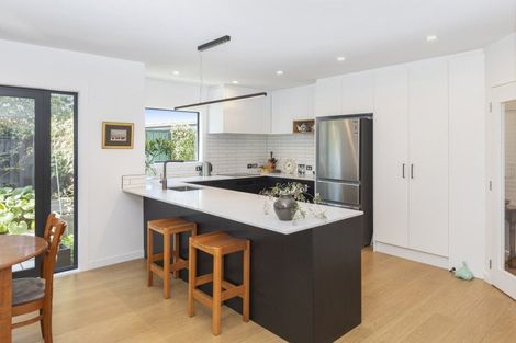 Photo of property in 2/6 Lloyd Street, Strowan, Christchurch, 8052