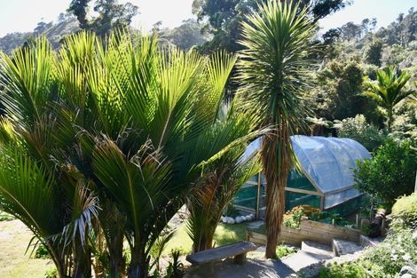 Photo of property in 4456g Karamea Highway, Karamea, 7893